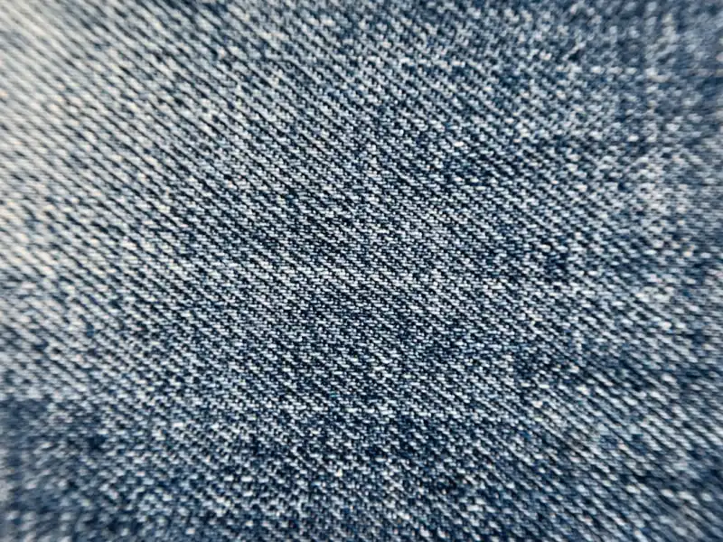 原创潮牌服饰面料选型指南与质感鉴别方法正文配图 1